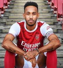 Aubameyang emerick pierre premier league arsenal chelsea efl player toppng pngfuel rivalry cup clip selfie taking. Jzip6bqthzsm1m