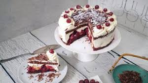 Sendung Verpasst Kaffee Oder Tee Rezept Schwarzwalder Windbeuteltorte Vom 22 01 2021 Swr