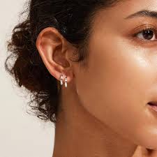 Amazon.com: BMMYE Small Gold Huggie Hoop Earrings for Women 6 Pairs  Cartilage Mini Gold Hoops Tiny Gold and Silver Earrings Set for Multiple  Piercing Hypoallergenic 8mm 10mm 12mm: Clothing, Shoes & Jewelry