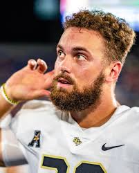 Alex Ward (@alex_ward_32) • Instagram photos and videos