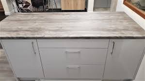 With our wide range of colours and finishes, we will have the perfect kitchen worktop for you! Kompact Slab Light Grey Gloss Kitchen Wood Effect Laminate Appliances