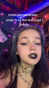 Alana Morse's Instagram, Twitter & Facebook