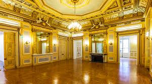 Pierre jean chalencon affaire conclue. Palais Vivienne Seven Upscale Salons Filled With History Magazine Belles Demeures