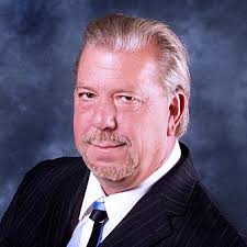 NEWSY SUZIE: Community mourns loss of councilman