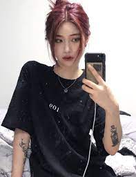 These beauties have gained great recognition the world over and have achieved great feats in the respective industries. G E O R G I A N A Uzzlang Girl Aesthetic Hair Ulzzang Girl