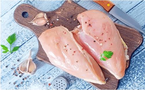 Gà Tây và gà thường: Loại nào có nhiều Protein hơn? | Vinmec