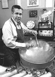 Percussion Pioneer Ellie Mannette Steel Drum Drums History Of Steel