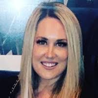 Melissa Longwell's Instagram, Twitter & Facebook