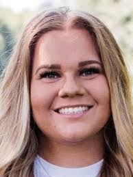 Molly Putnam's Instagram, Twitter & Facebook