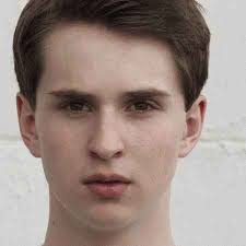 Grayson Maxwell Gurnsey neto vrednost 2022? njegova punca, brat, starost