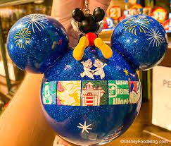 Disney Christmas Ornaments 2021 Photos These 2021 Ornaments At Disney World Have Us Ready For The New Year The Disney Food Blog Bloglovin