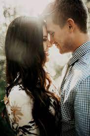 Dp Pasangan Romantis Foto Dp Pasangan Romantis Foto Pasangan Romantis Ciuman Gambar Dp Engagement Photo Poses Engagement Pictures Poses Engagement Pictures