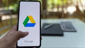 Easily invite others to view, edit, or leave comments on any of your files or folders. Google Drive Tricks 15 Ways To Get More Out Of This Free Office Software