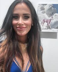 MONA STACY ⭐️✨