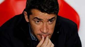 Quem é bruno lage, o treinador provisório do benfica. Bruno Lage Nao Vai Ser Treinador Do V Guimaraes V Guimaraes Jornal Record