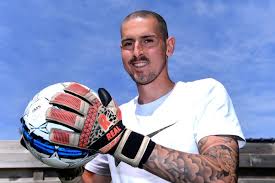 Join the discussion or compare with others! Zieke Cercle Doelman Miguel Van Damme Vanuit Ziekenhuis Ik Mis Jullie Allemaal Zo Erg Belgisch Voetbal Hln Be