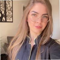 10+ perfis com “Caroline Rubio”