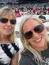 Tricia Patras Granger (@dewbytricia) · Bloomingdale, IL