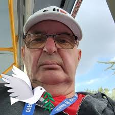 Saw the utube videos of Boncrusher online,thanks to his many fans,saw Gary  Stewart get ill,who replaced Gary in that race,or did he get off his  sickbed and ride him,thanks guys.