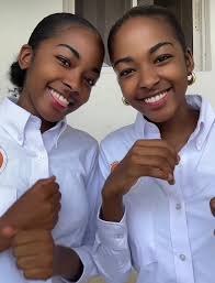 Si nou tout se frè ak sè pat sipoze gen koze non