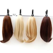La coupe de cheveux de faux faucon s'appelle également le fohawk, à cette date, cette coiffure est la plus populaire parmi les hommes. Allah Maudit Celle Qui Porte Et Celle Qui Pose De Faux Cheveux