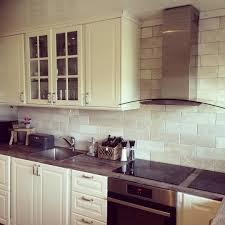 Mine Hverdagsglimt On Instagram Kjokkenet Mitt Kvik Rimini Ikea Bodbyn Rivieramaison Trendy Kitchen Backsplash Ikea Bodbyn Kitchen Ikea Kitchen