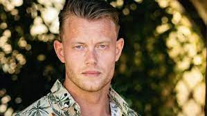 Mike Van Aalst In Temptation Island Love Or Leave De Verleider Love Reality