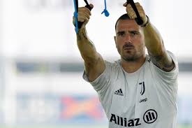 Juventus fc in het seizoen 2016/17; Bonuchchi Vnov Otkazal Manchester Siti Readfootball