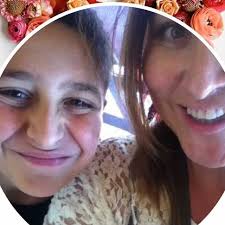 Michelle Esparza (@mi_vida_loca22) • Instagram photos and videos