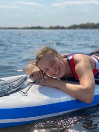 Świątek's average forehand speed was 73 mph (118 km/h), hitting some forehands up to 79 mph (127 km/h), the fastest of any female player in the draw, and faster than any player except jannik sinner. Iga Swiatek On Twitter Missed That Hello Sore Arms Sup Supboard Activerecovery Sunnyday Soundmindsoundbody Vitalizesbodyandmind Https T Co Aj51axip5q