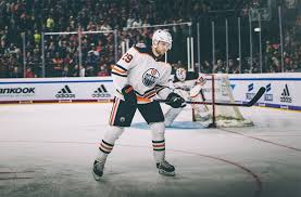 May 4, 2021 • 00:42; Leon Draisaitl Ist Wertvollster Spieler Der Nhl Hauptrunde Kolner Eishockey Club Die Haie E V