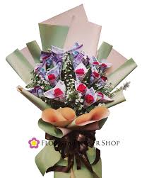 Origami money flowers origami flower bouquet money origami origami easy origami paper creative money gifts gift money money gifting homemade gifts. Money Bouquet Florista Flower Shop
