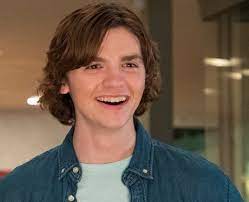 Check spelling or type a new query. How Old Is Lee From The Kissing Booth Joel Courtney How Old Are The Kissing Popbuzz