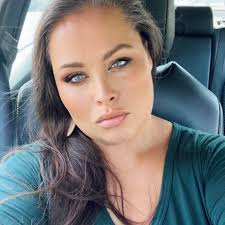 Does Dalton allow chickens within city limits?