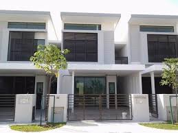 Fully furnished/semi furnished home near lrt & pet friendly. Caffra Crista 3 Storey House Setia Alam Setia Alam Property