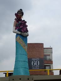 Photos From Cali That Don T Involve Salsa Choosing Figs Cali Cali Colombia Colombia Travel