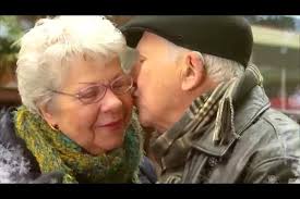 Elvis Presley sang together with incredible music stars 30 years after his  passing.