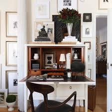 Pin By Olga B On Midtown In 2020 Interior Secretary Desks Home Decor