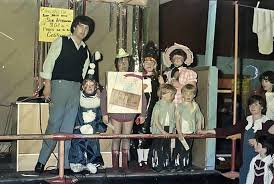 The Gala 1982 Thanks Suzanne Behan and the 50 Francis Stre…