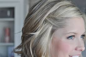 13 Hairstyles That Make Growing Out Your Bangs Less Annoying Hair Styles Curly Hair Styles Naturally Hair