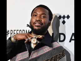 Meek mill appeared to address kanye west's tweets regarding his 2018 meeting with kim kardashian. Meek Mill Responds To Kanye West S Accusations About Kim Kardashian Cheating On Him Calls It A Lie Pinkvilla