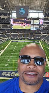 Eulin Matthews's Instagram, Twitter & Facebook