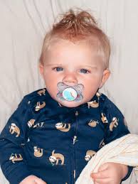 LOL! SO Cute! 🎃 👻The Best BABY & TODDLER DIY COSTUMES! We have tons of  Halloween costume ideas for littles! 🍬🎃 👻 Get More of the Best Costumes  in the Comments! ⭐🍬