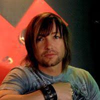 Steve Hott's Instagram, Twitter & Facebook