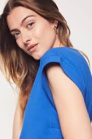 V-neck T-shirt 100% Organic Cotton