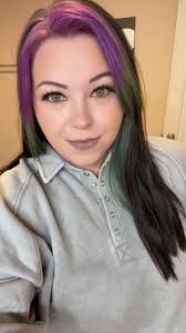 Is anyone selling a medium sized kennel for puppy training?