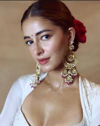 Join Ananya Panday & Karisma Kapoor 😘😍🥰 #Ananya #AnanyaPanday #bollywood  #mumbai