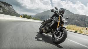 It is available in 2 colors, 1 variants in the malaysia. Yamaha Mt 09 Now In Malaysia Bikesrepublic