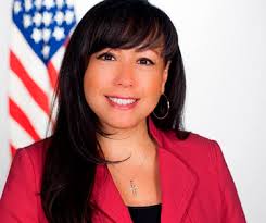 Jennifer Korn's Instagram, Twitter & Facebook