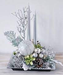 35 Best Diy Christmas Centerpieces Easy Creative Ideas 2020 Guide Christmas Flower Arrangements Christmas Floral Arrangements Christmas Branches